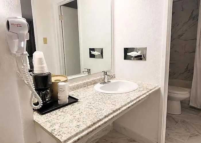 Motel Alamo & 2*